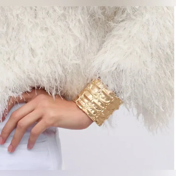 🔥🔥zara Gold cuff bracelet - Picture 3 of 4